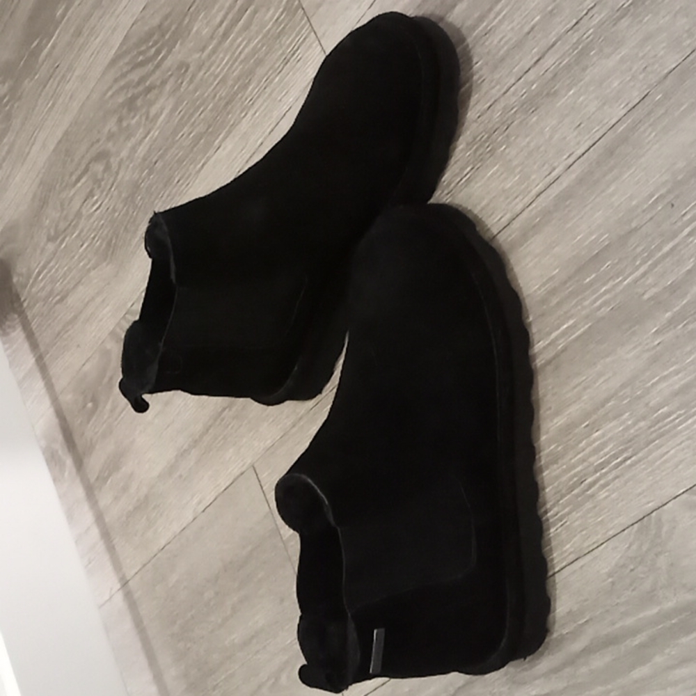 BearPaw men's slip on boots